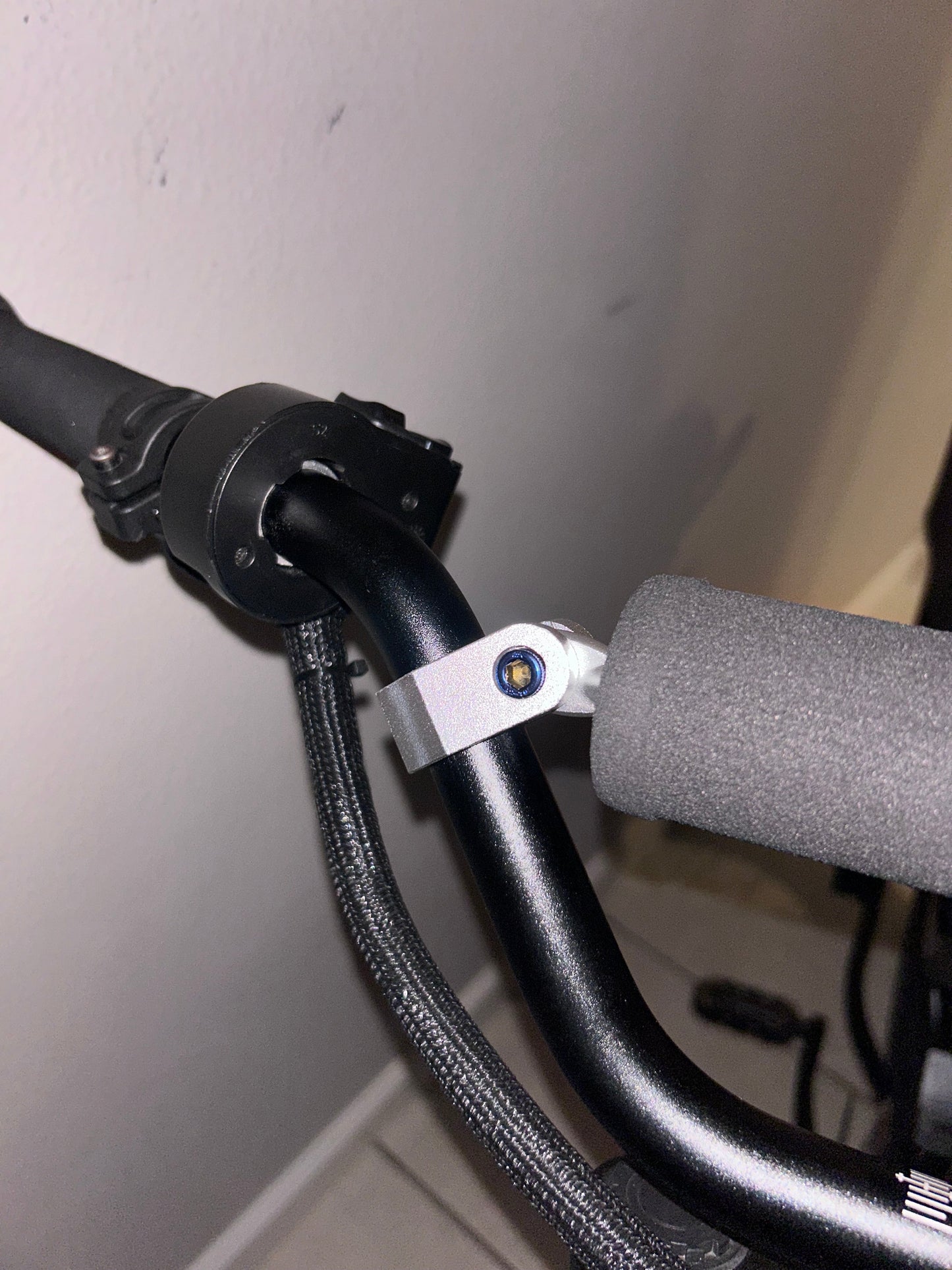 Titanium Bar Pad Bolts